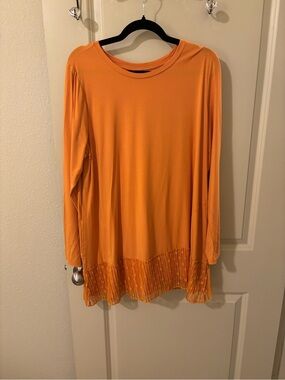 Women's Long-Sleeve Orange Tunic with Pleated Hem with Tulle and Stars XL